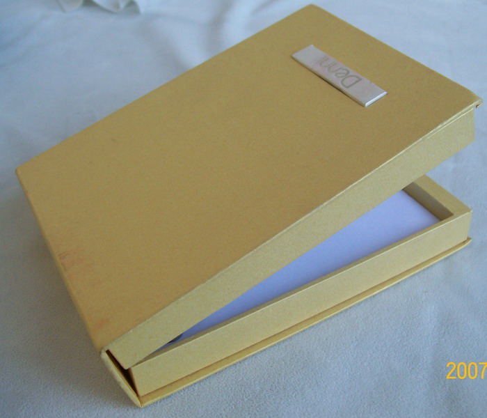  Cardboard Box (Для картона)