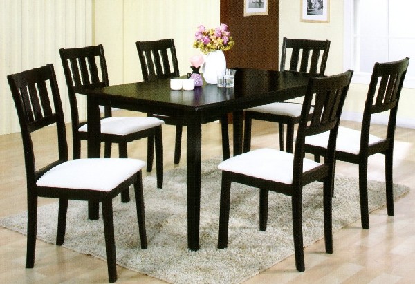  Moccane Dining Set (Moccane Dining Set)