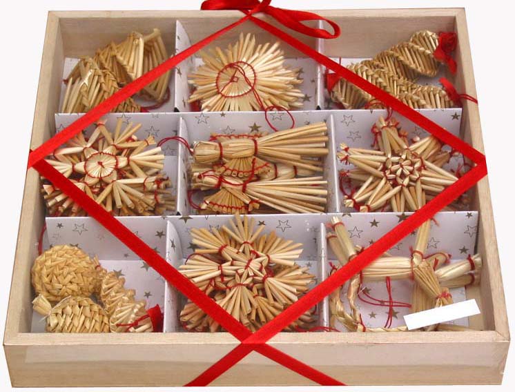 Supply Straw Christmas Decorations