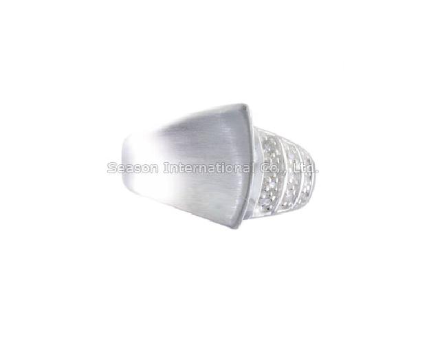  925 Silver Ring With Cz Stones ( 925 Silver Ring With Cz Stones)