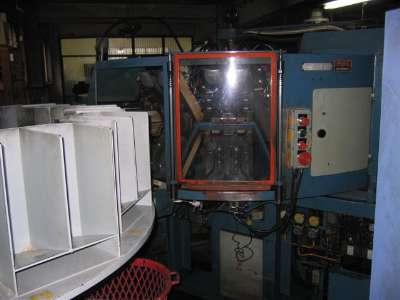  Plastic Injection Machine (Plastic Injection M hine)