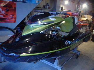  Jet Ski (Гидроциклы)