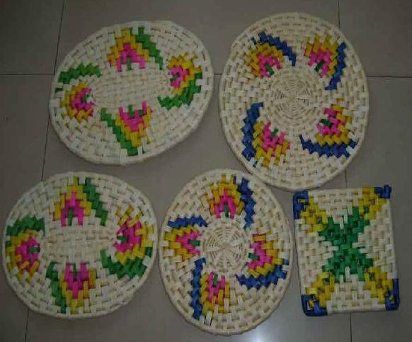  Cornhusk Place Mats (Обертка початка кукурузы Pl e Mats)