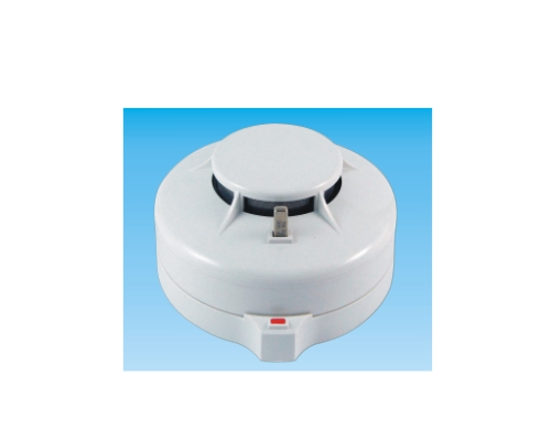  Combination Smoke And Heat Detector (Combinaison de détecteur de fumée et de chaleur)