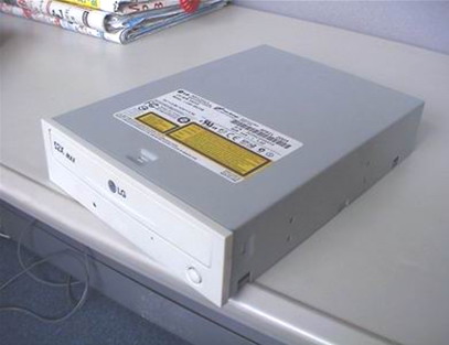  CD- ROM / Cdrom ( CD- ROM / Cdrom)