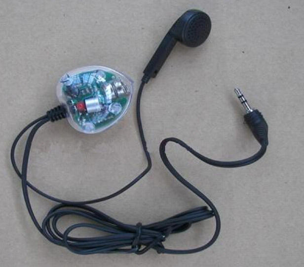  Mobile Phone Charger (Handy-Ladegerät)