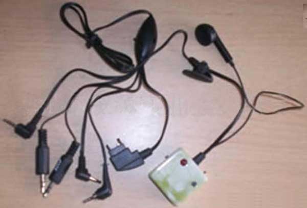 Mobile Phone Charger (Handy-Ladegerät)