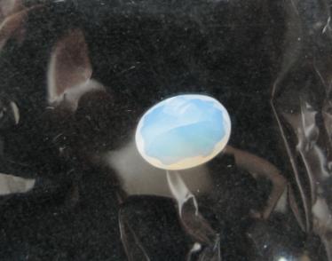  Synthetic Opal (Glass Opal) (Synthetic Opal (verre opale))
