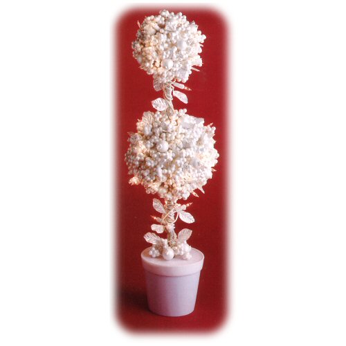  24 Inch Pre-Lit White Berry Double Ball Topiary Tree (24 Inch illuminée White Berry Ball Double Tree Topiary)