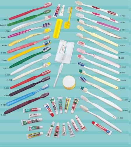  Toothbrush And Toothpaste (Зубная щетка и зубная паста)