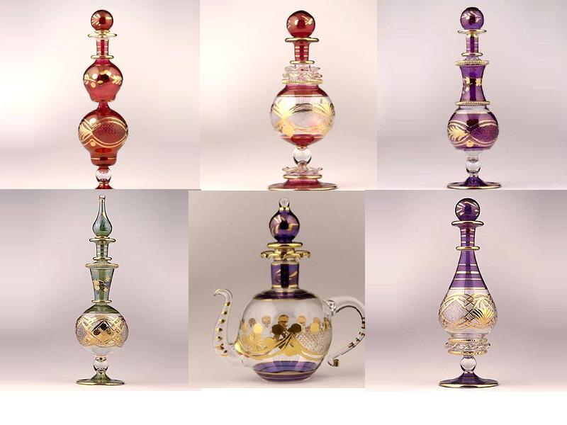  Perfume Bottels (Les grandes bouteilles de parfum)
