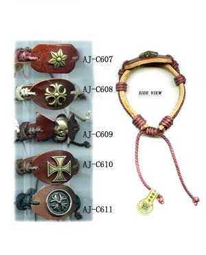  Leather Bracelet (Leder-Armband)