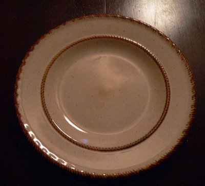 Oneida Dishes Closeout Lot-Mugs, Plates, Salad Bowls, etc. (Oneida Блюда Распродажи Лот-кружки, тарелки, салатники и т.д.)