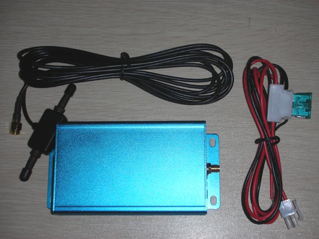  GSM Car Tracking System (GSM Car Tracking System)