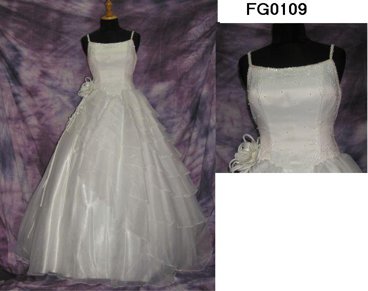  Ladies Wedding Gowns (Damen-Hochzeit Kittel)