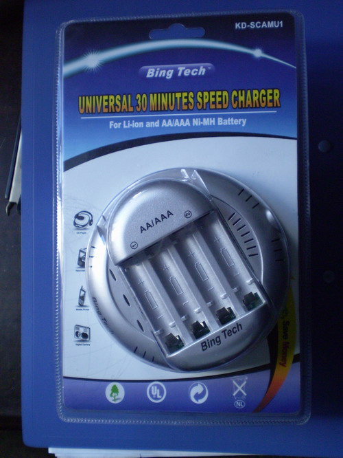  Battery Charger (Akku-Ladegerät)