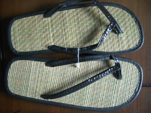  Ladies` Straw Shoes