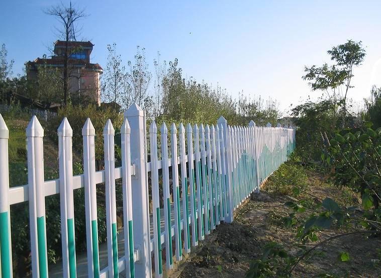  PVC Fence (PVC Fence)