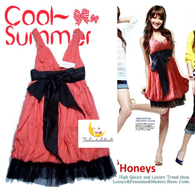  Korea / Japan Magazine Style Clothing