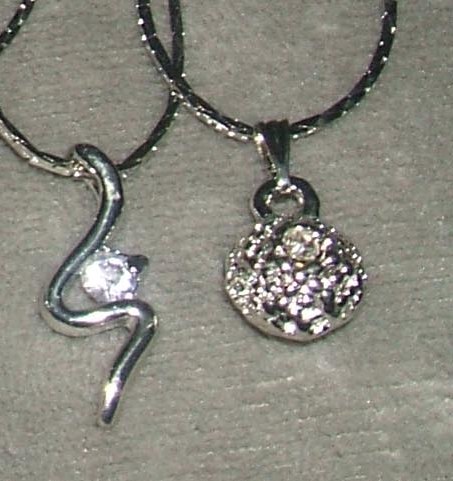  Necklace With Pendant