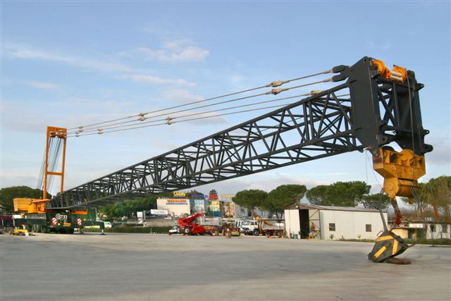  Crane Coles-Grove Colussus 4250