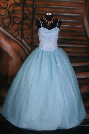  Wedding Or Evening Gowns