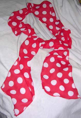  Thin And Long Scarves (Mince et Echarpes)