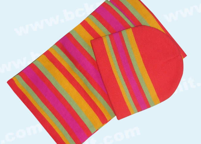  Hats, Scarf