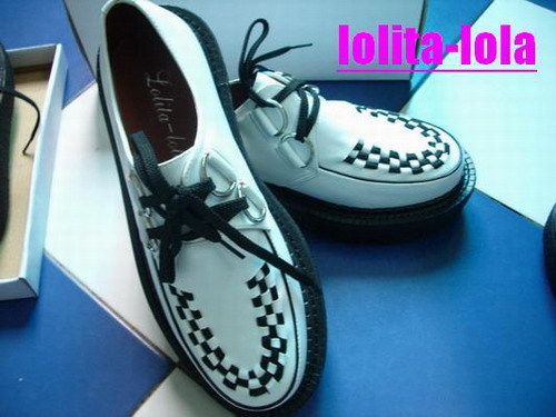  Punk Shoes ( Punk Shoes)