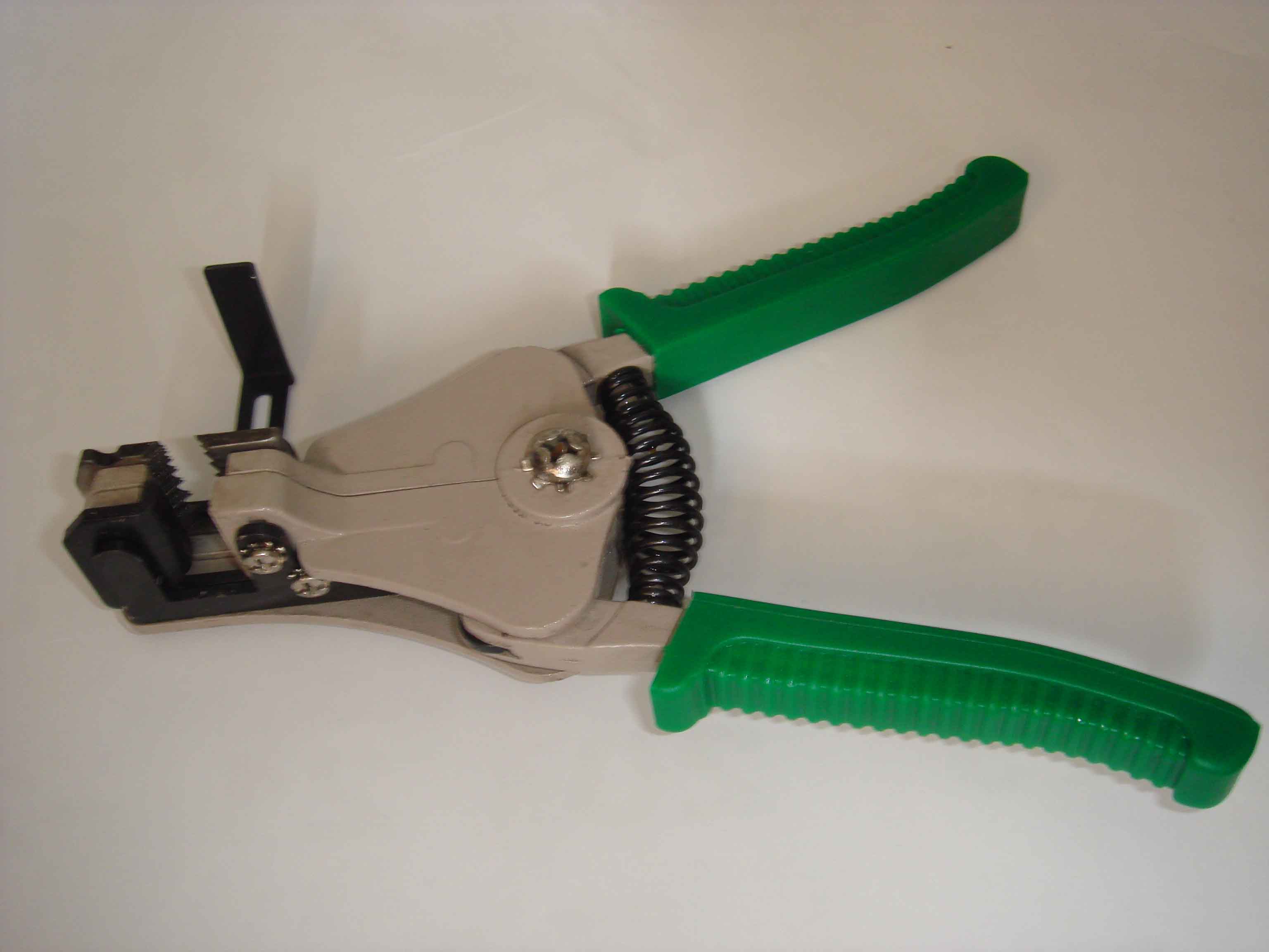  Wire Stripper (Abisolierzange)