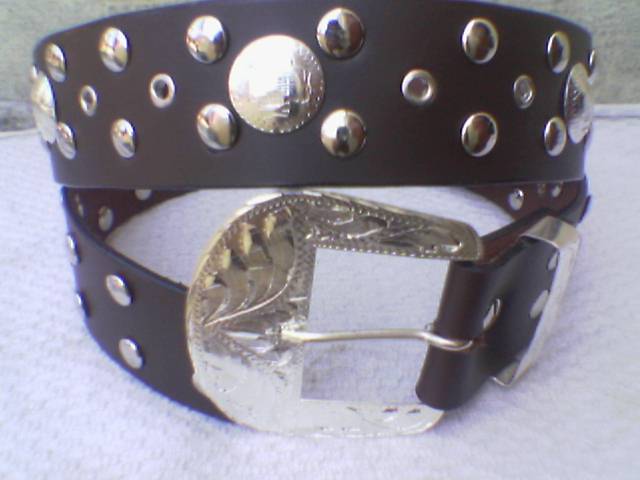  Studded Belts (Nietengürtel)