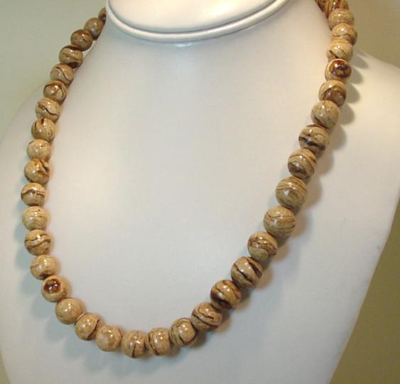 Amber Beads-Brown Beige (Amber Beads-Brun Beige)