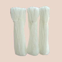  Chenille Yarn Raw White On Hank (Chenillegarne Raw White On Hank)