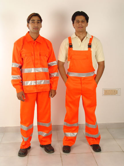  Hi-Visibility Work Wear (Salut-Visibilité Work Wear)