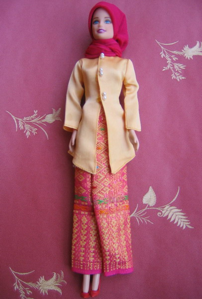  Dolls