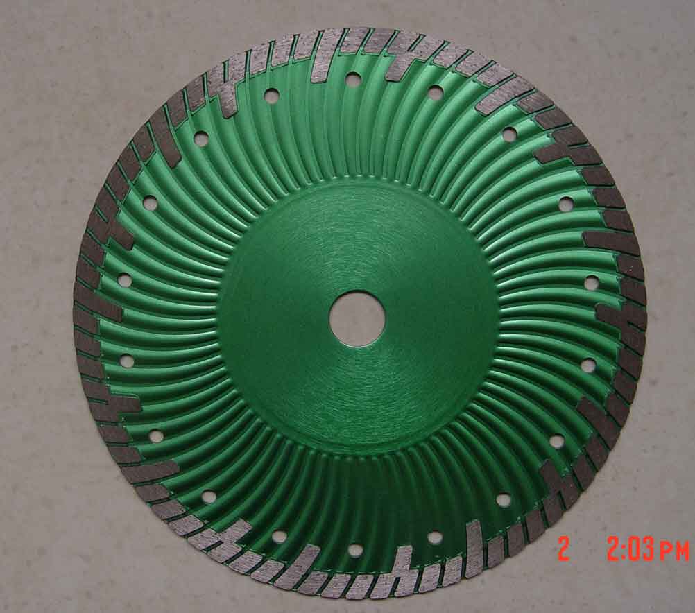  Turbo Saw Blade (Turbo lame de scie)