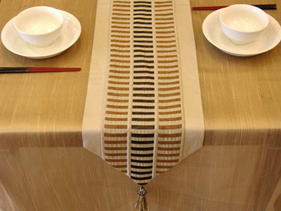  Table Runner (Tischläufer)