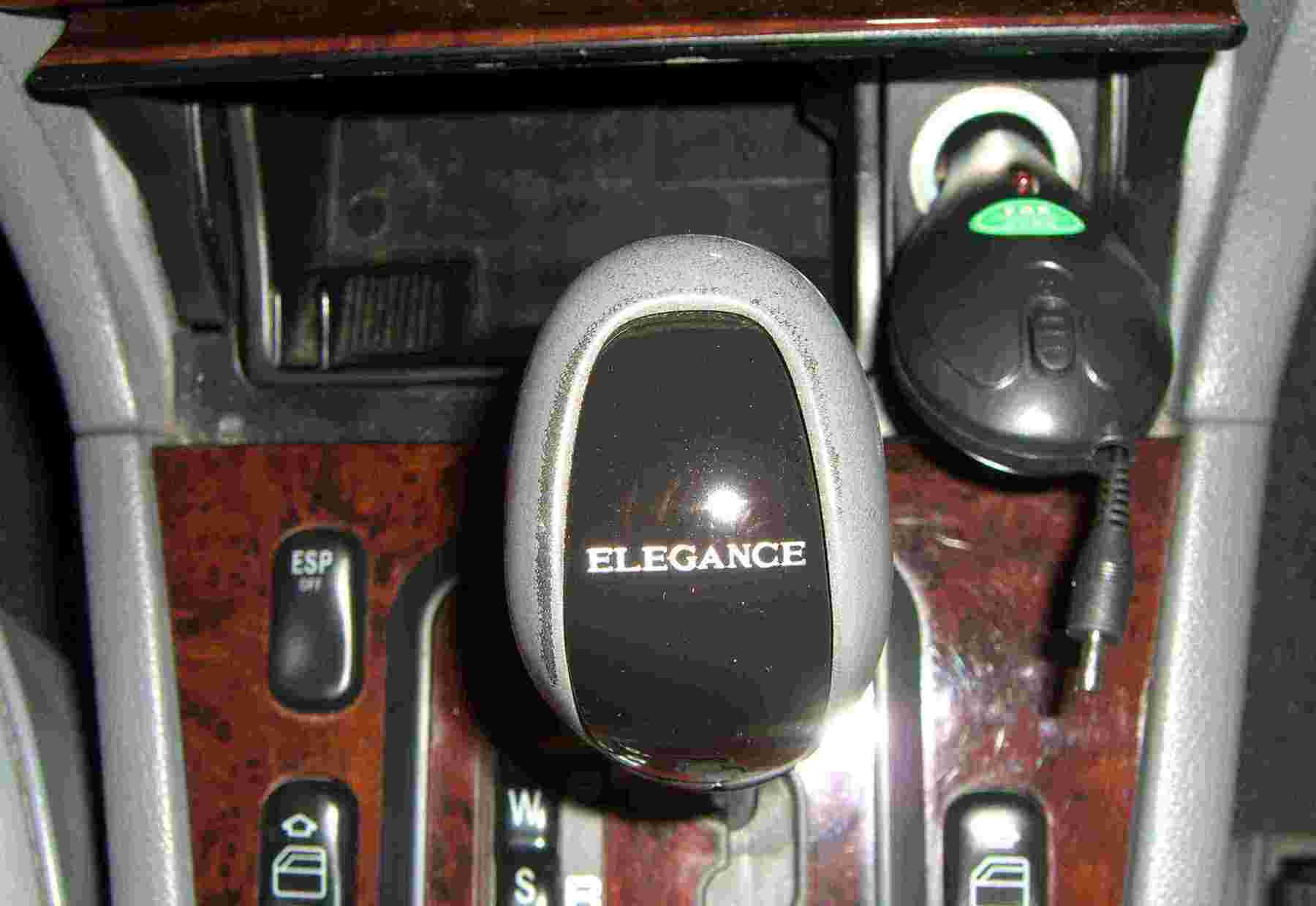  Car Charger With Retrievable Cord (KFZ-Ladekabel mit Retrievable Cord)