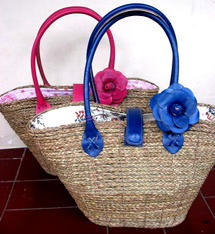  100% Handmade Ladies Handbag ()