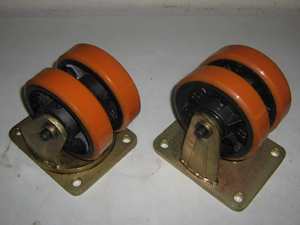  Double Wheel Caster (Double Wheel Caster)