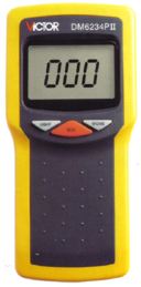  Digital Tachometer (Tachymètre numérique)