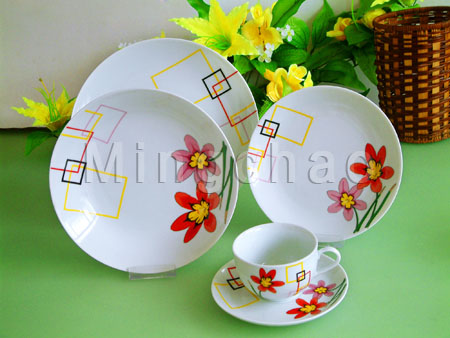 Porcelain Dinnerware (Porzellan Geschirr)