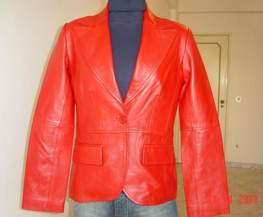  Leather Jacket (Leather J ket)