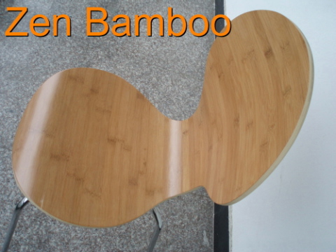 Bamboo Veneered Chairs (Chaises en bois plaqué en bambou)