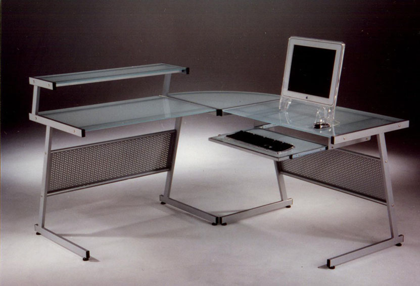 Lorraine Computer Desk (Lorraine Computertisch)