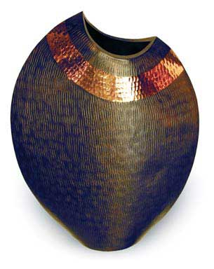 Copper Vase (Медная ваза)