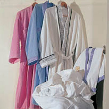  Terry or Velour Bathrobe (Peignoir éponge velours)