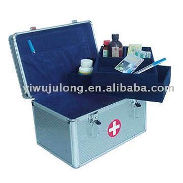  First Aid Case (Первая помощь делу)