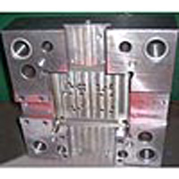  Plastic Injection Mould