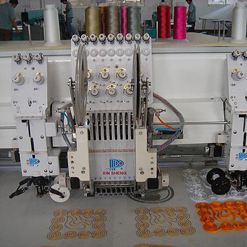  Mix Head Embroidery Machine (Mix Head Machine à broder)